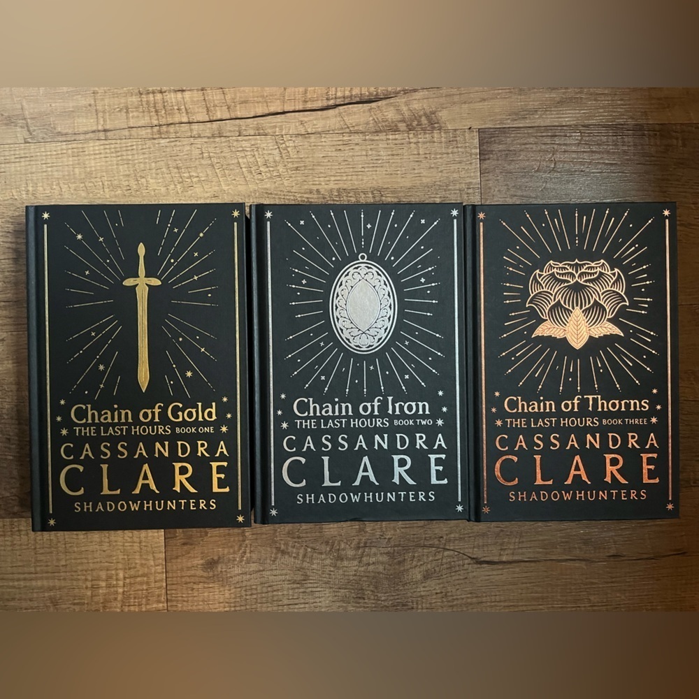 The Last Hours by Cassandra Clare Fairyloot exclusive editions - Picture 2 of 8